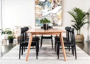 Materials Matter: A Comprehensive Look at Dining Table Options