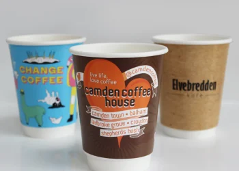 Crafting Connections: The Role of Custom Paper Cups in Personal Celebrations