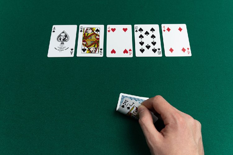 Mastering the Art of Playing at a Texas Hold’em Website – Unleashing Your Inner Poker Prodigy