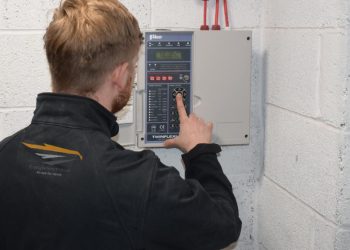 Commercial Electrical Services in Nottingham: Expert Solutions by Your Trusted Electrician – Eaglelectrical