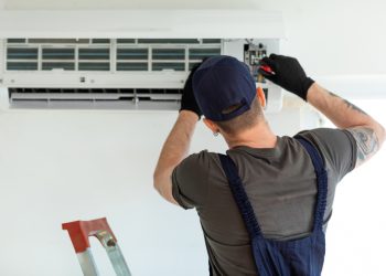 Comfort in the Essex Climate: The Advantages of Choosing Air Conditioning Specialists