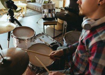 Unlocking Musical Potential: The Role of an Online Drum Teacher
