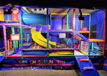 Creating Memorable Celebrations with Mobile Play Experiences