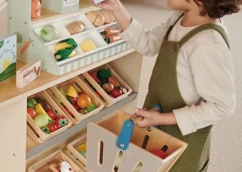 Building Skills and Stories: The Impact of Wooden Role Play Toys on Learning