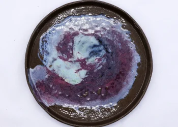 Dinner Time as a Ritual of Presence with Handmade Ceramic Plates