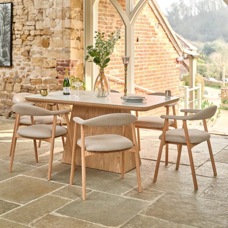 Mid Century Dining Chairs UK: A Perfect Blend of Style and Function