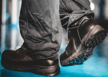 The Long-Term Benefits of Choosing High-Quality Work Boots