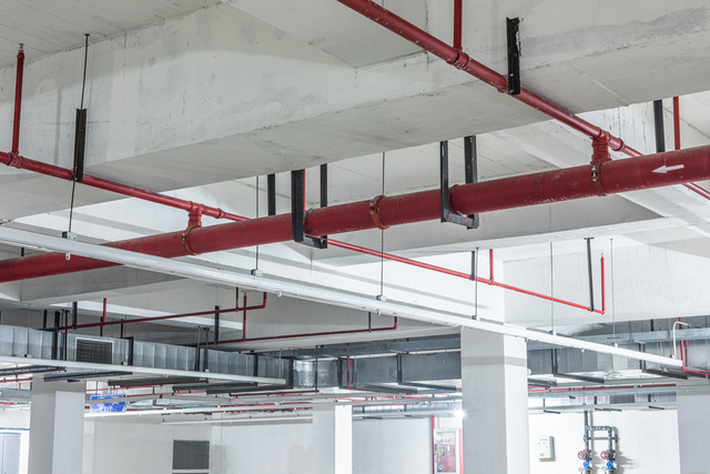 Why Using Professional Fireproofing Contractors Is Essential for Building Safety